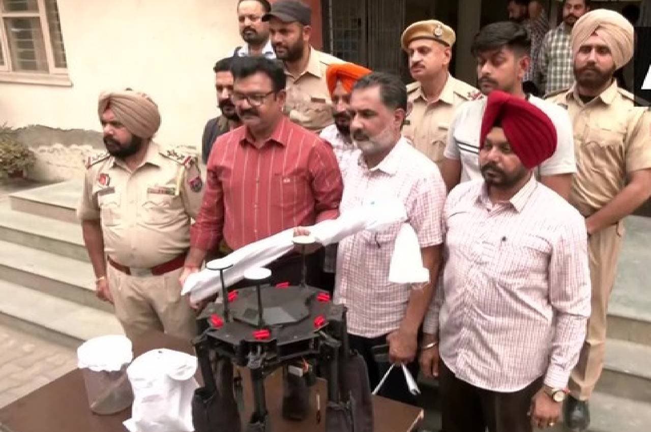 पंजाब STF की बड़ी कार्रवाई, अमृतसर में ड्रोन और नशे के खेप के साथ वांटेड को किया गिरफ्तार
