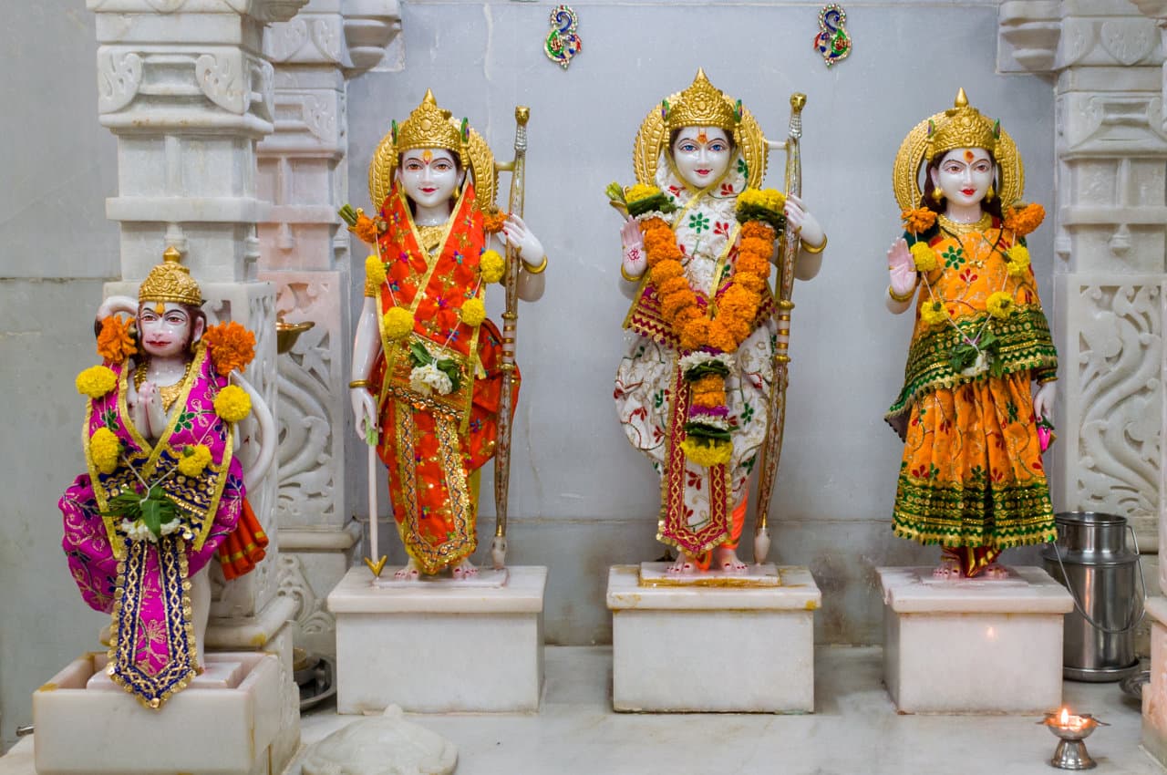 Dharma Karma: 3 प्रकार के होते हैं मंत्र, इन मंत्रों का आप भी कर सकते हैं प्रयोग