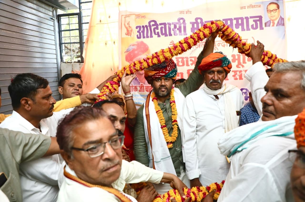 Bundi: छात्रावास पट्टा वितरण समारोह में बोले खेल मंत्री चांदना- 'शिक्षा से खुलते हैं तरक्की के द्वार'