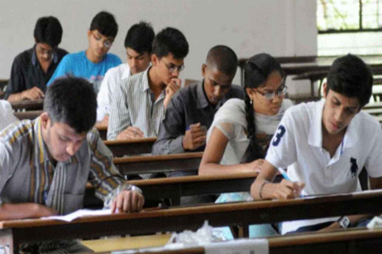 CTET 2023 Exam Date: शिक्षक पात्रता परीक्षा की तारीख घोषित, ऑफलाइन मोड में होगी एग्जाम