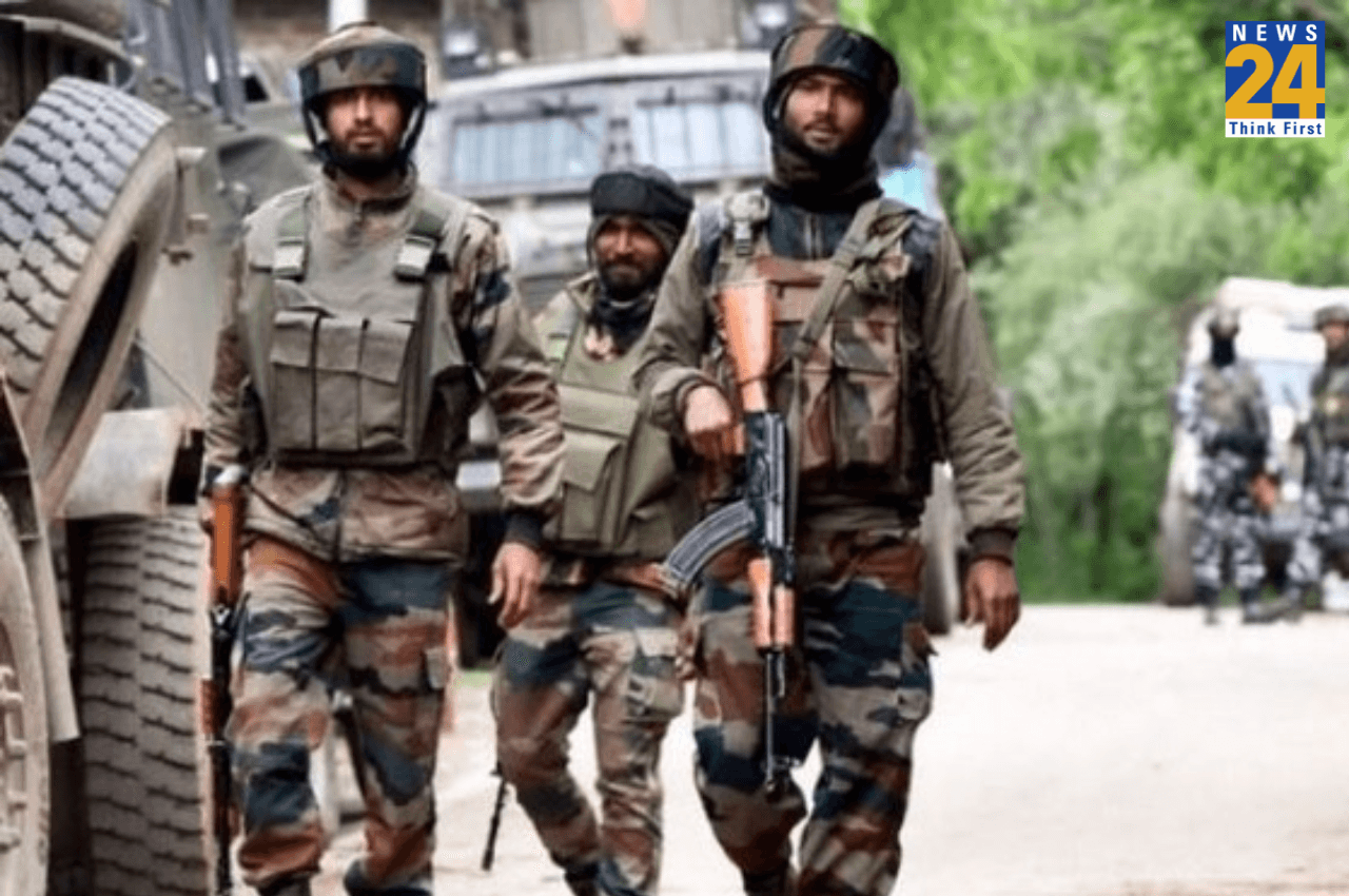 Jammu&Kashmir: राजौरी में सुरक्षा बलों और आतंकियों के बीच मुठभेड़, एक आतंकी ढेर