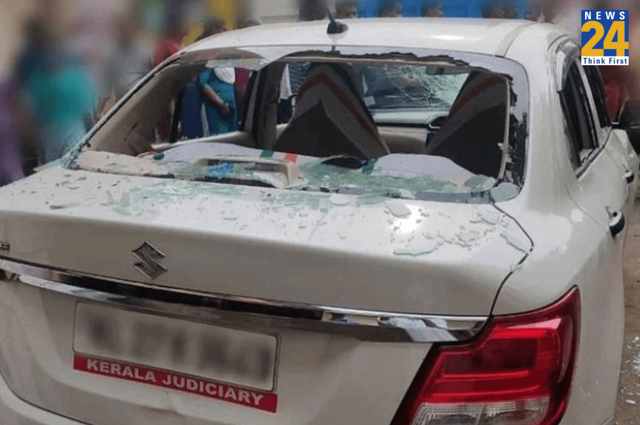Kerala judge Car: पत्नी से चल रहा तलाक का केस, शख्स ने गुस्से में तोड़ डाली जज की कार, दंग रह गए लोग