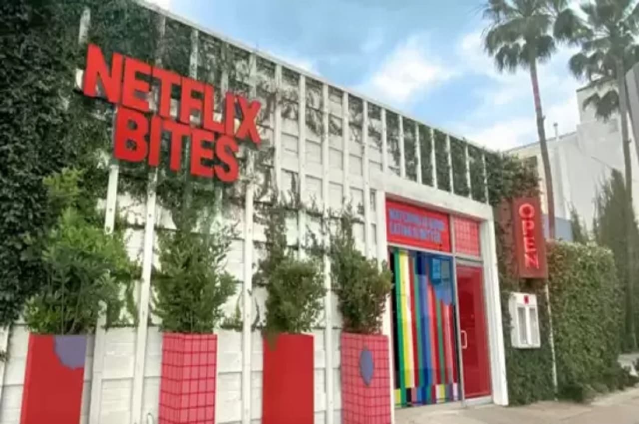 Netflix अब लजीज खाना भी खिलाएगा, इस शहर में लॉन्च कर रहा है अपना पहला रेस्तरां