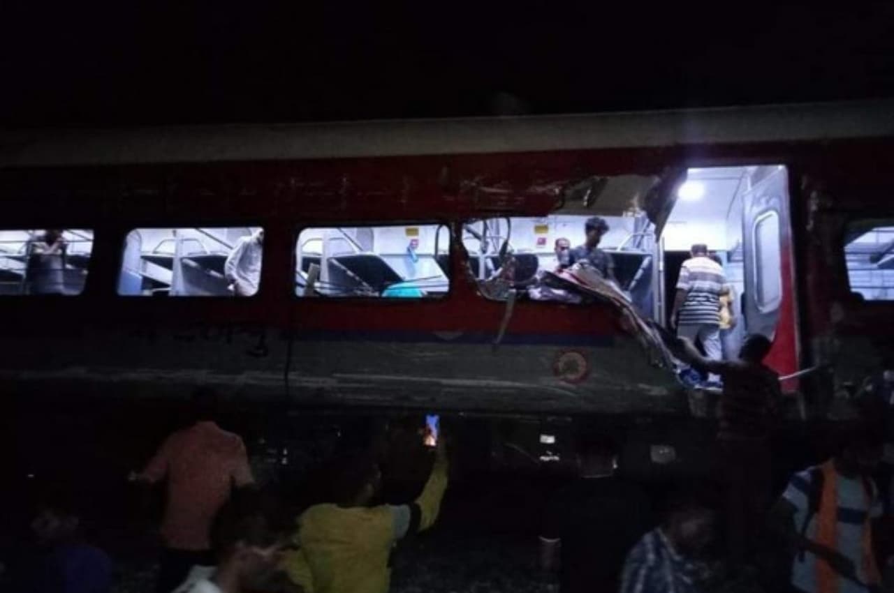 Odisha Train Accident: ओडिशा के बालासोर में ट्रेन हादसा, 30 की मौत, 150 से ज्यादा घायल