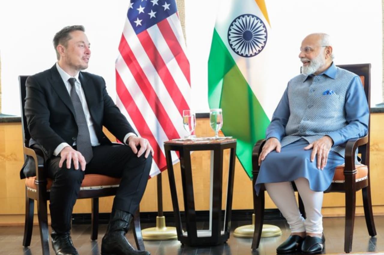 PM Modi meet Elon Musk: एलन मस्क से अमेरिका में मिले पीएम मोदी, क्या भारत में बनेगी टेस्ला की कार?