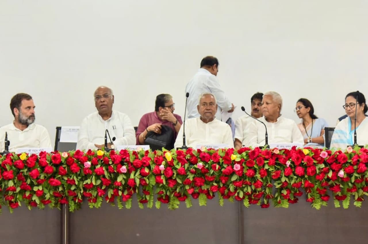 opposition meeting opposition meeting
