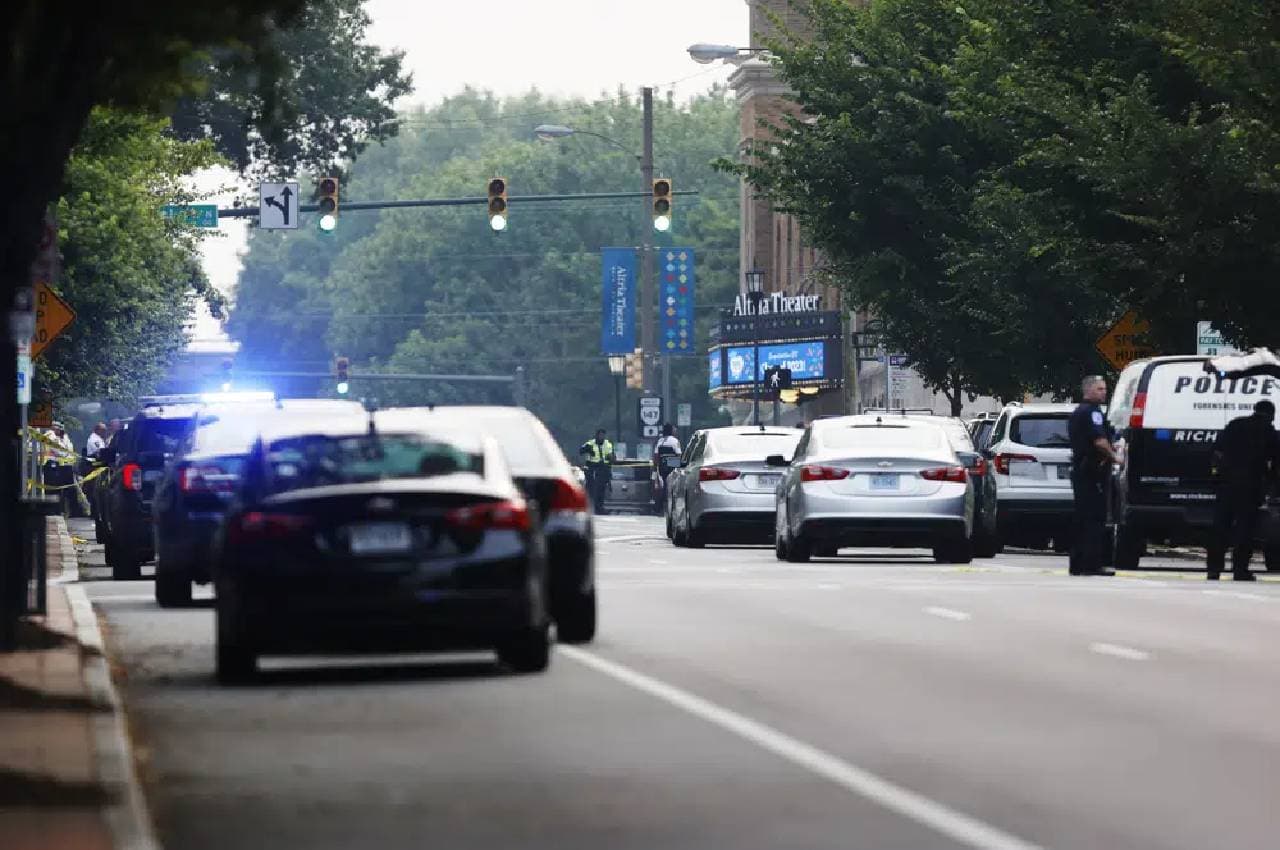 US Shooting: वर्जीनिया में ग्रेजुएशन सेरेमनी में फायरिंग, 2 लोगों की मौत, कई घायल; आरोपी गिरफ्तार
