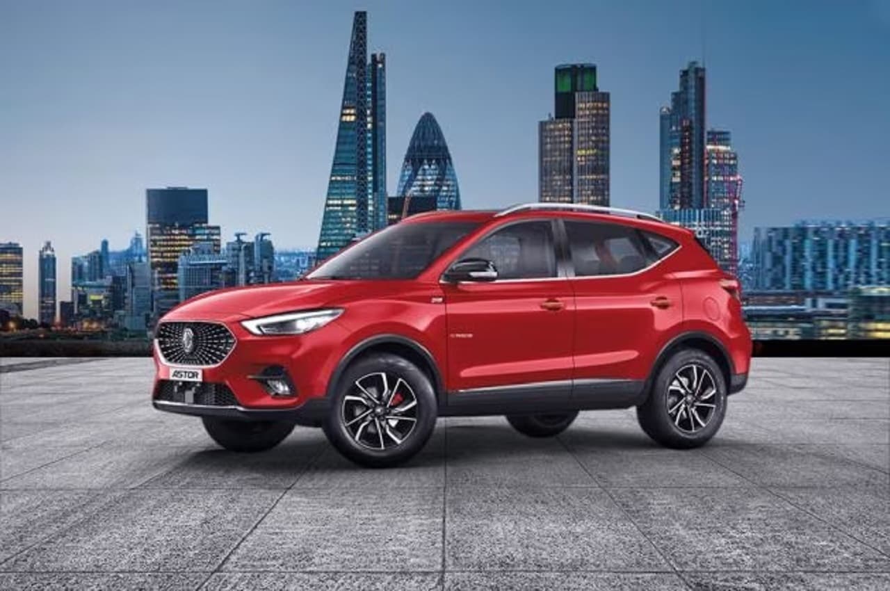 Discount on Car: इस धांसू कार पर मिल रहा है 1.50 लाख तक का डिस्काउंट, ऑफर केवल कुछ दिनों तक