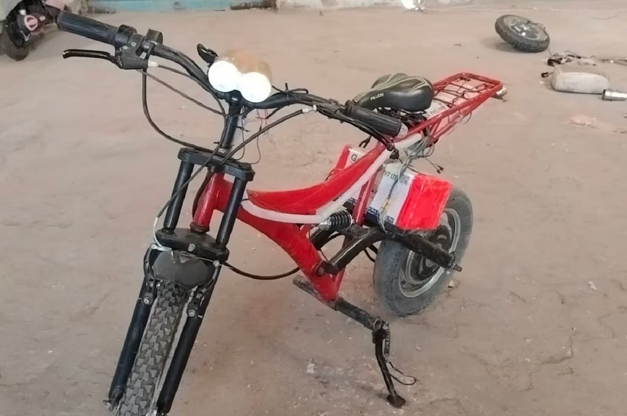 Special Cycle: नहीं मारने पड़ते पैडल, एक बार चार्ज करने पर चलेगी 80 किलोमीटर, कीमत सिर्फ इतनी