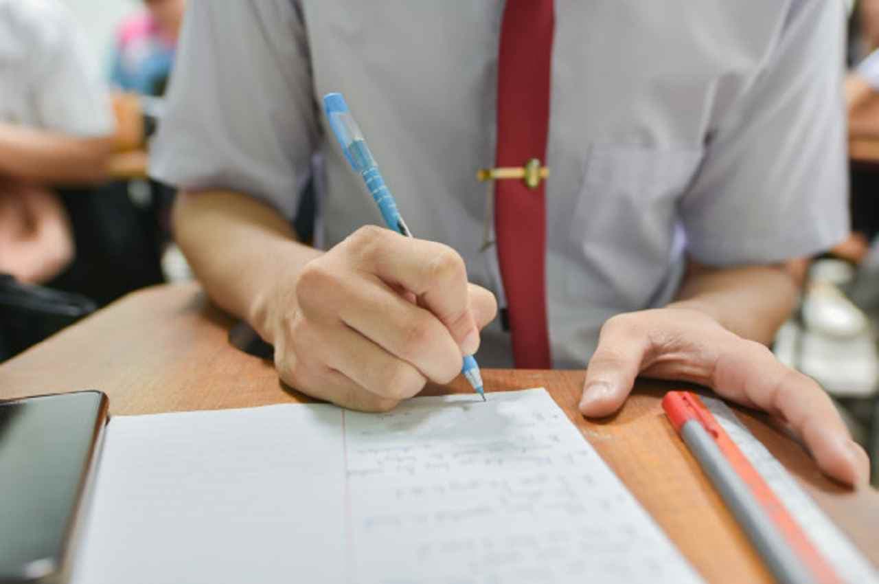 नारायणपुर: शिक्षा सत्र 2023-24 में प्रवेश हेतु कक्षा 6वीं एवं 9वीं की प्रवेश परीक्षा 30 जून निर्धारित