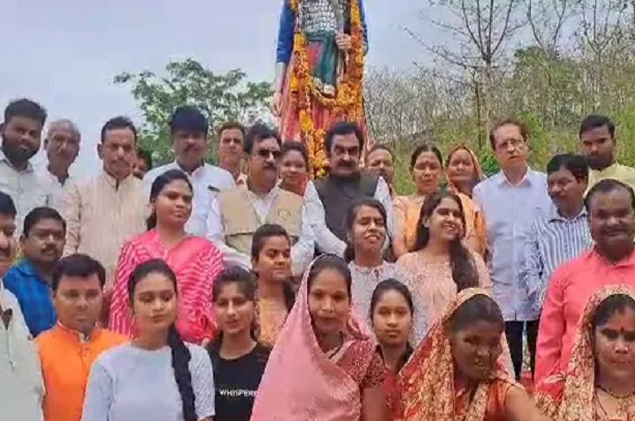 रानी दुर्गावती की जयंती पर BJP-कांग्रेस आमने-सामने, शिवराज सरकार के मंत्री ने लगाया बड़ा आरोप