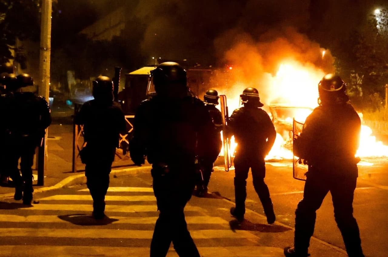 France Riots: फ्रांस में हिंसा फैलाने वाले 719 जने गिरफ्तार, पड़ोसी देशों में अशांति