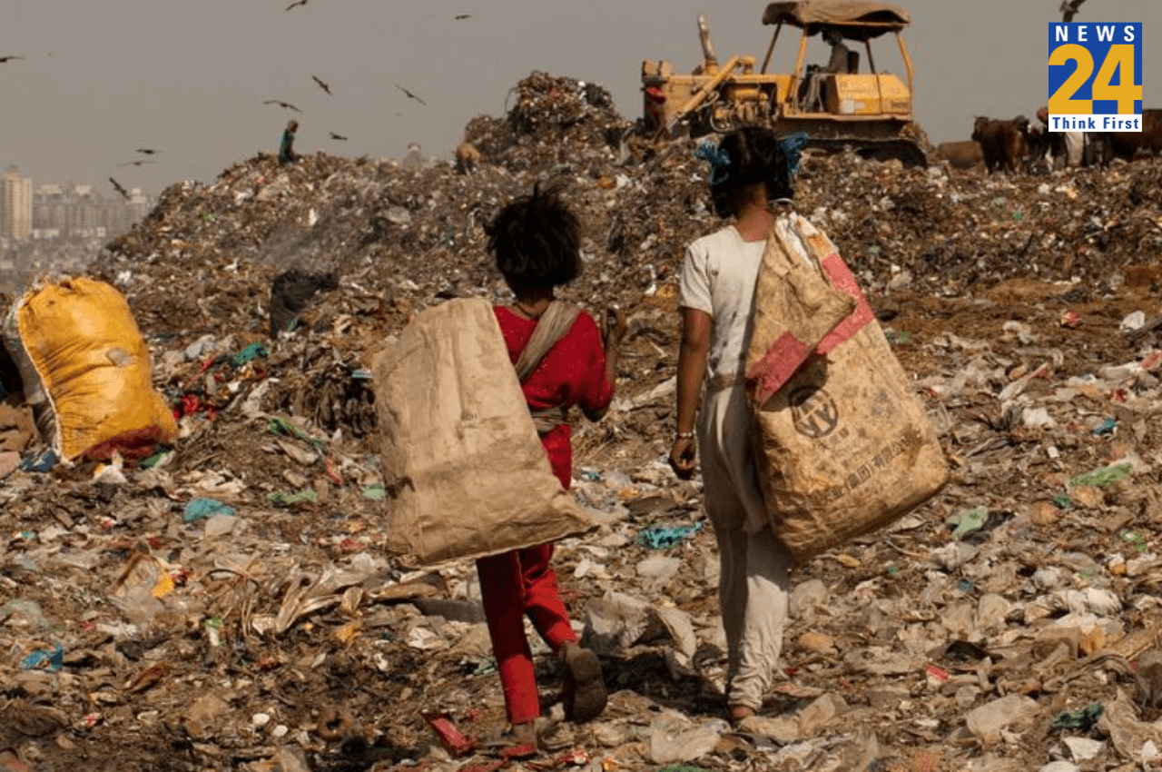 Poverty Reduction: 15 साल में 'गरीबी' से बाहर निकलकर 'अमीर' बने 41.5 करोड़ भारतीय, जानें चीन-पाकिस्तान के हालात