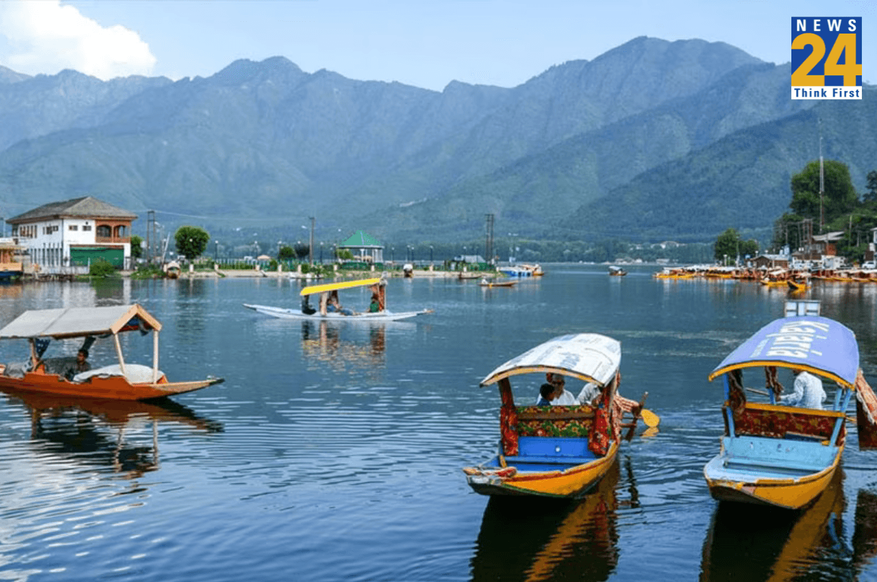 Article 370: तीन साल बाद फिर SC में लौटा J&K से अनुच्छेद 370 खत्म करने का मामला, 11 जुलाई को सुनवाई