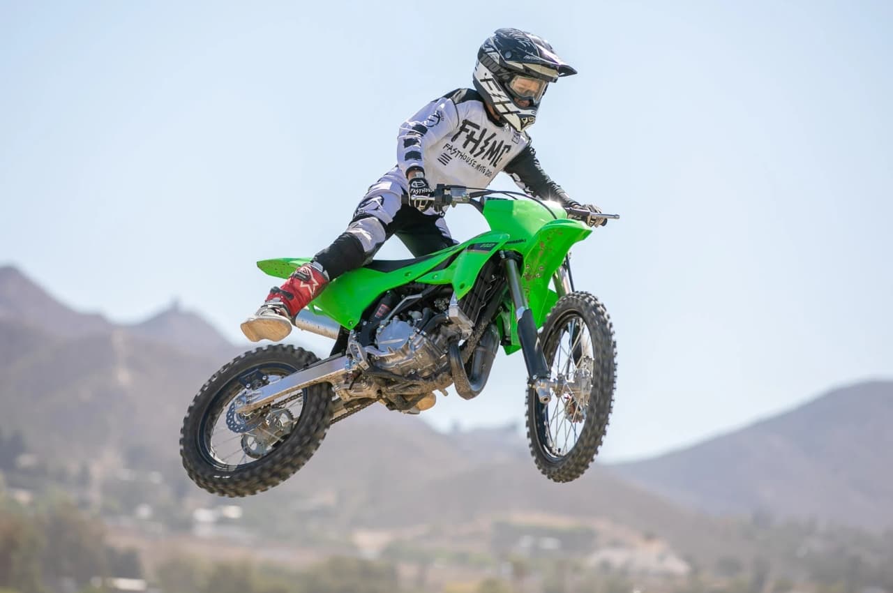Kawasaki KX112 Kawasaki KX112 price, Kawasaki KX112 mileage, auto news