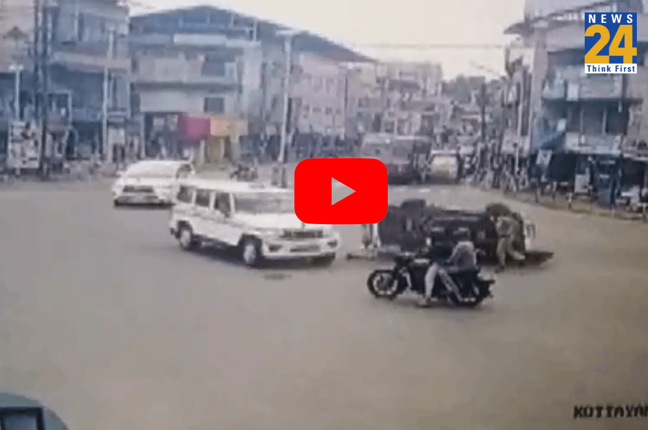 Kerala Accident Video: केरल में शिक्षा मंत्री के काफिले की पुलिस जीप ने एंबुलेंस को मारी टक्कर, मरीज समेत 3 घायल