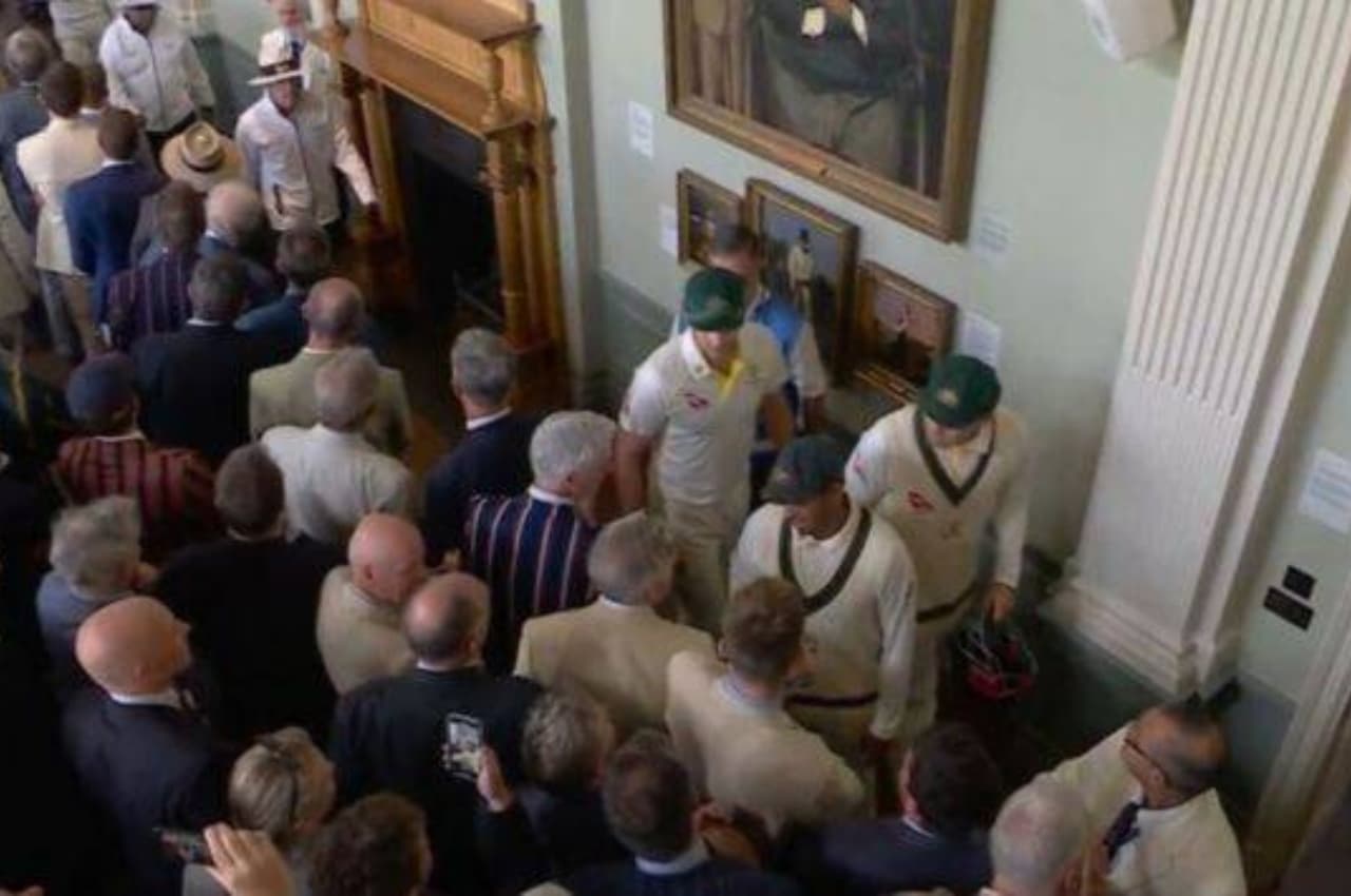 Ashes 2023: लॉर्ड्स के लॉन्ग रूम में ऑस्ट्रेलियाई प्लेयर्स से भिड़े MCC मेंबर्स, तीन के खिलाफ कड़ी कार्रवाई