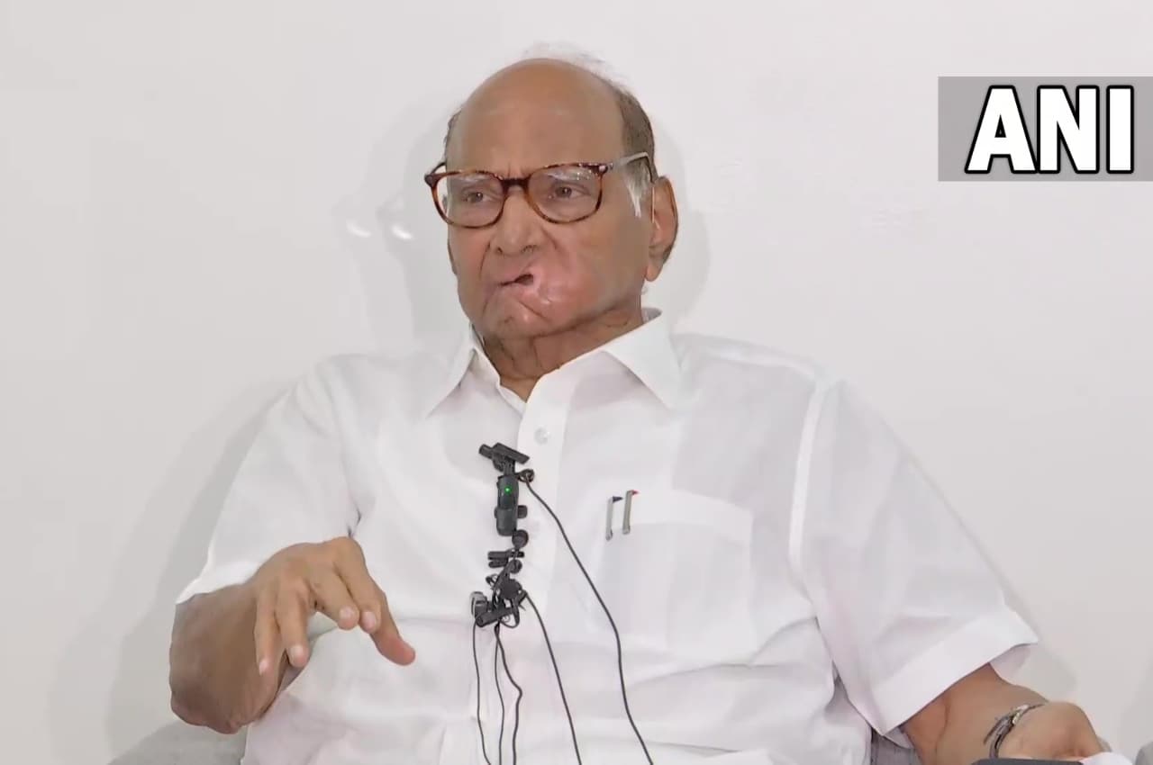 Maharashtra Politics: अजित समेत 9 बागी विधायकों से मुलाकात के बाद क्या बोले एनसीपी चीफ शरद पवार?
