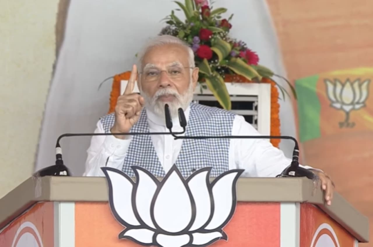 प्रधानमंत्री मोदी बोले- वे मेरी कब्र खोदने की धमकी देंगे, उन्हें नहीं पता...जो डर जाए वो मोदी नहीं हो सकता