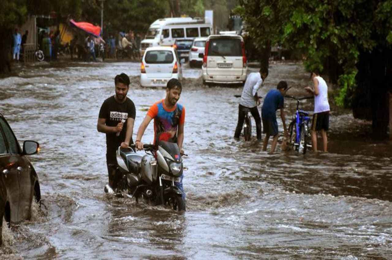 Weather Update: राजस्थान में अगले दो हफ्ते जमकर बरसेंगे बादल, मौसम विभाग ने जारी किया येलो अलर्ट