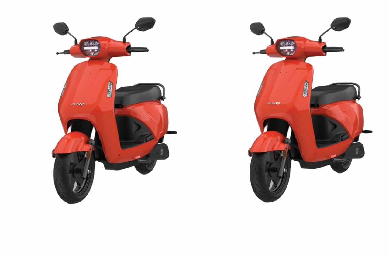RunR HS Electric Scooter RunR HS Electric Scooter