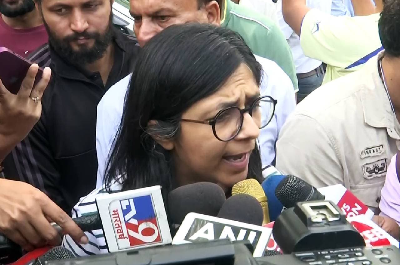स्वाति मालीवाल के दौरे पर बीरेन सिंह सरकार का यूटर्न, अनुमति के बाद कानून व्यवस्था का हवाला देकर आने से रोका