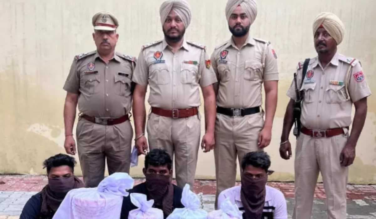 पंजाब पुलिस ने 12 किलो चिट्टे के साथ 3 को धरा; Pak तस्करों के संपर्क में थे आरोपी