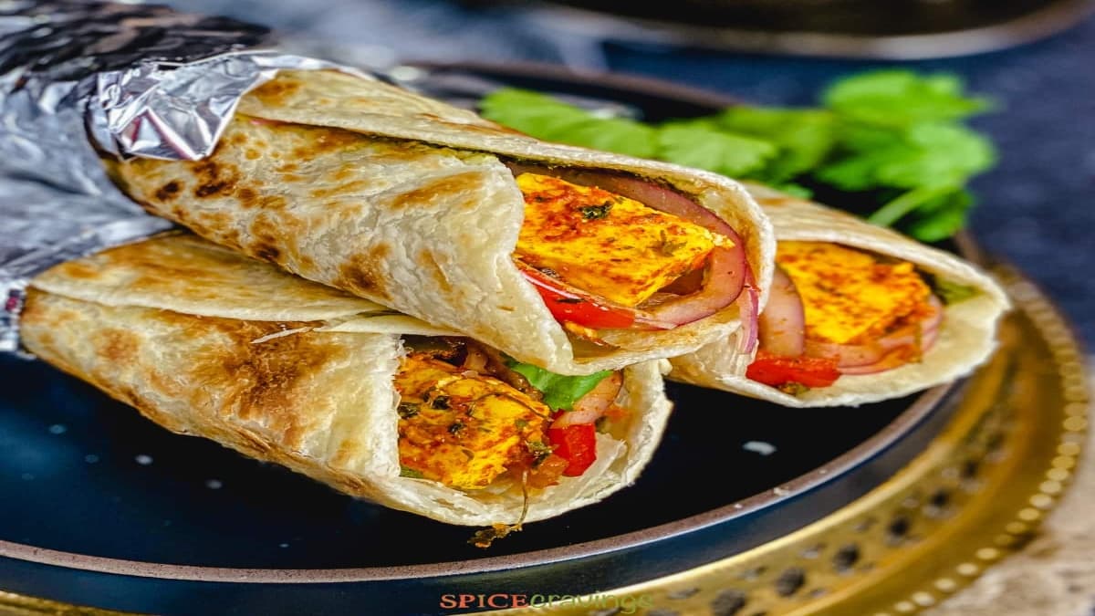 Breakfast Recipe: सुबह के नाश्ते में झटपट बनाएं ये पनीर रोल, सिर्फ 10 में इस तरह करें तैयार