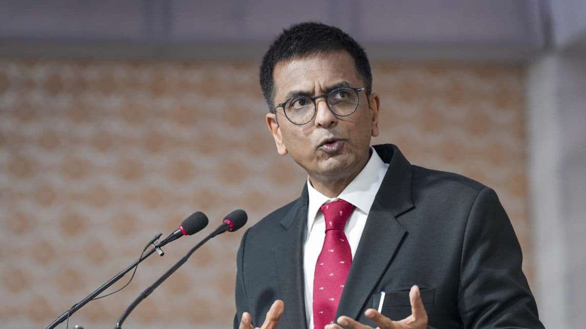 वकील ने सुप्रीम कोर्ट में पैरवी के लिए भेज दिया अपना 'जूनियर', हो गई घनघोर बेइज्जती, जानिए रोचक पूरा किस्सा