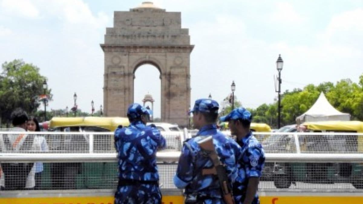 होटलों में बिना जांच मिलती है महिलाओं को एंट्री, दिल्ली में 100 जगहों पर सुरक्षा में चूक का खुलासा
