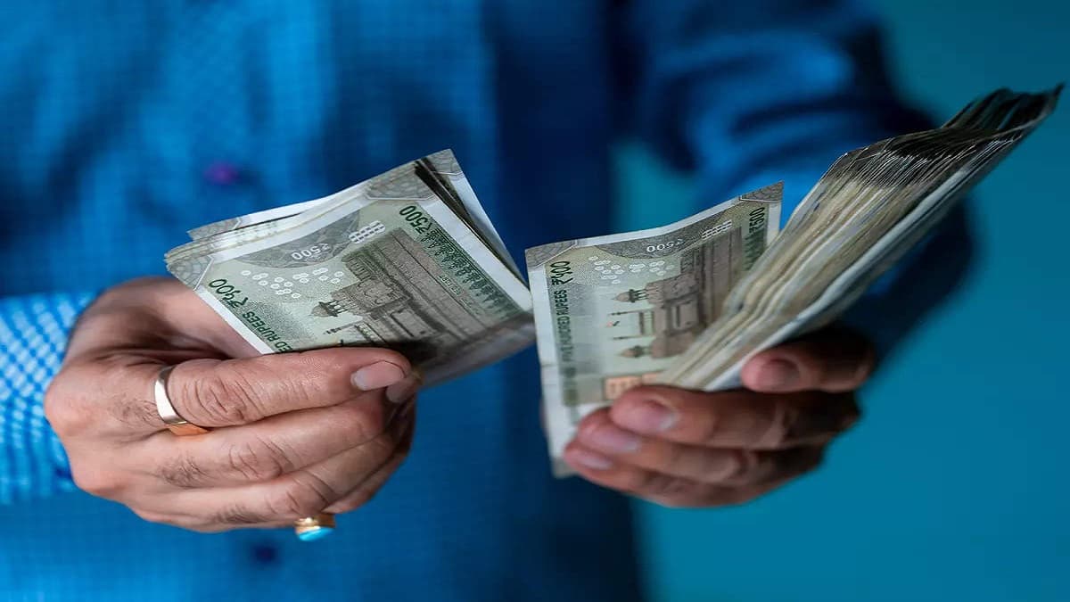 New Rule: अगले महीने से GST बिल अपलोड कर जीतें 1 करोड़ रुपये, जानिए कैसे