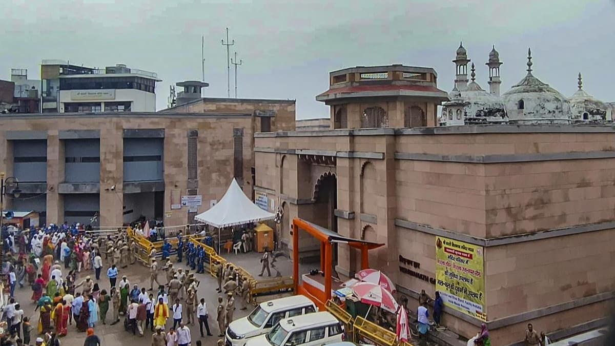 Gyanvapi Survey: खुलेगा तहखाना, सामने आएंगे राज? ज्ञानवापी परिसर पहुंची ASI की टीम