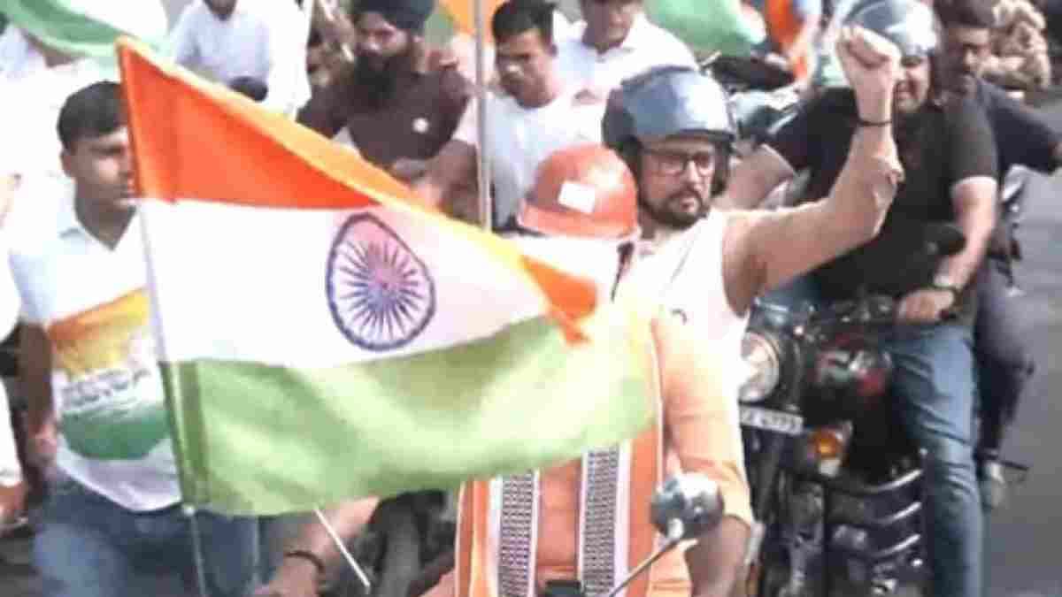 बीजेपी सांसदों ने दिल्ली में निकाली 'हर घर तिरंगा' बाइक रैली, केंद्रीय मंत्री अनुराग ठाकुर, जी किशन हुए शामिल