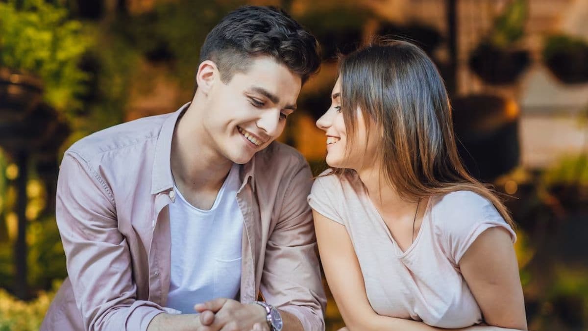 Relationship Tips: इन नेचर के लड़कों को बेहद पसंद करती है लड़कियां