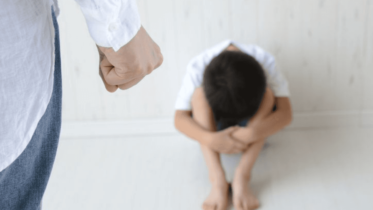 ब्लैक बोर्ड पर छात्र ने लिखा जय श्रीराम, गुस्से में टीचर ने बेरहमी से पीटा, UP के बाद अब जम्मू-कश्मीर में हंगामा