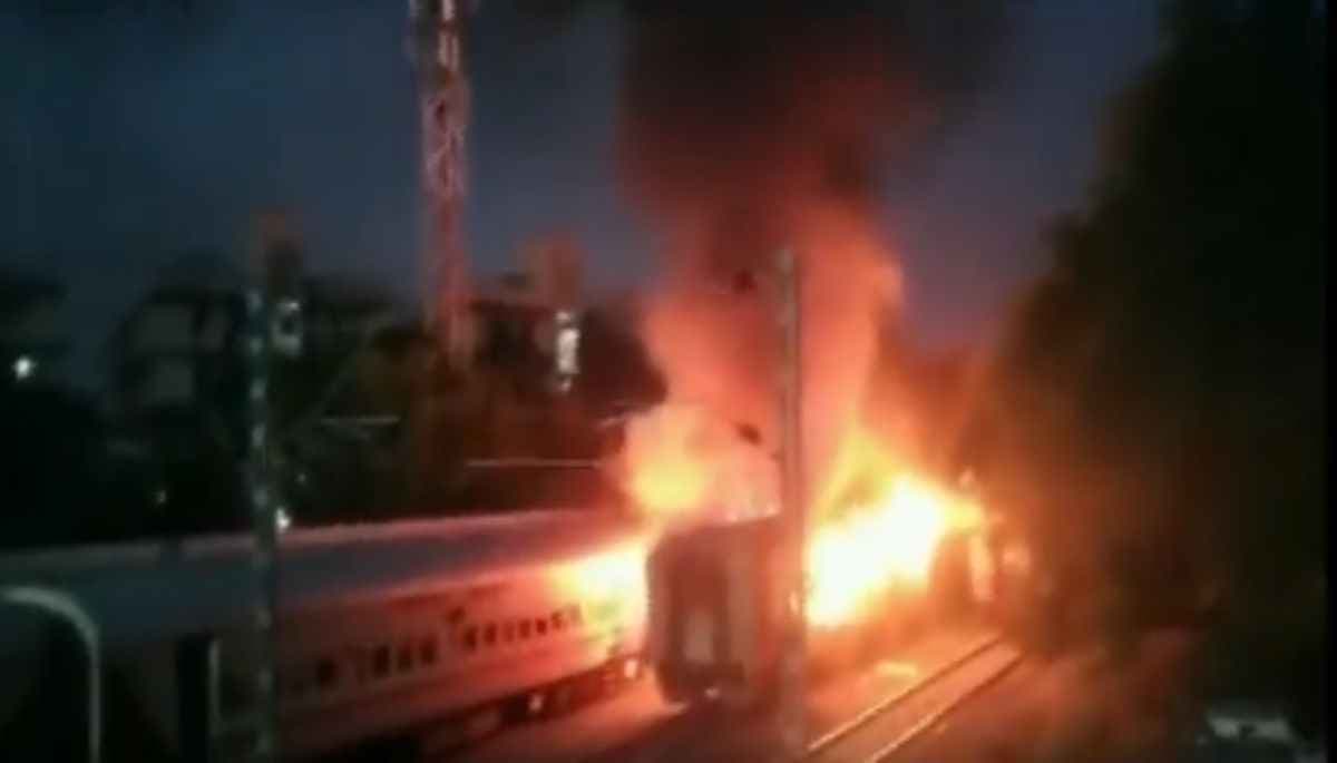 Madurai Train Fire: लखनऊ से रामेश्वरम जा रही ट्रेन के प्राइवेट कोच में आग से 10 की मौत; 20 घायल