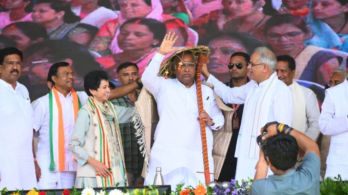 भरोसे का सम्मेलन : मल्लिकार्जुन खड़गे बोले- भूपेश बघेल की सरकार ने वादा पूरा करके दिखाया