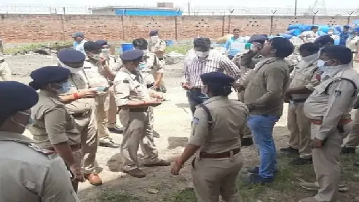 MP में बड़ा हादसा, फूड फैक्ट्री में गैस रिसाव होने से पांच मजदूरों की मौत, कई मजदूर अस्पताल में भर्ती