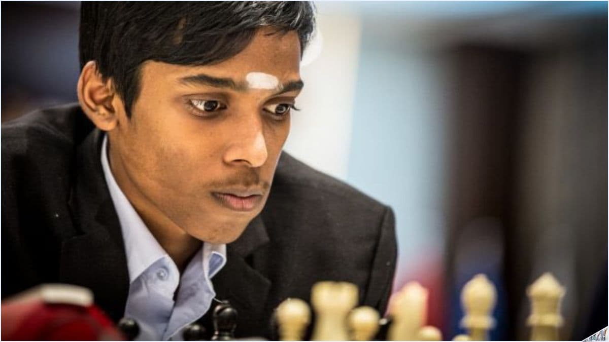 Chess World Cup 2023: फाइनल में हार के बाद भी R Praggnanandhaa पर हुई पैसों की बारिश, इनाम के तौर पर मिले इतने लाख