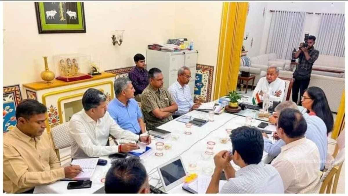 Rajasthan: नियम विरूद्ध चल रहे बार-क्लबों पर की जाएगी कार्रवाई, सीएम बोले- भीलवाड़ की घटना दुखद
