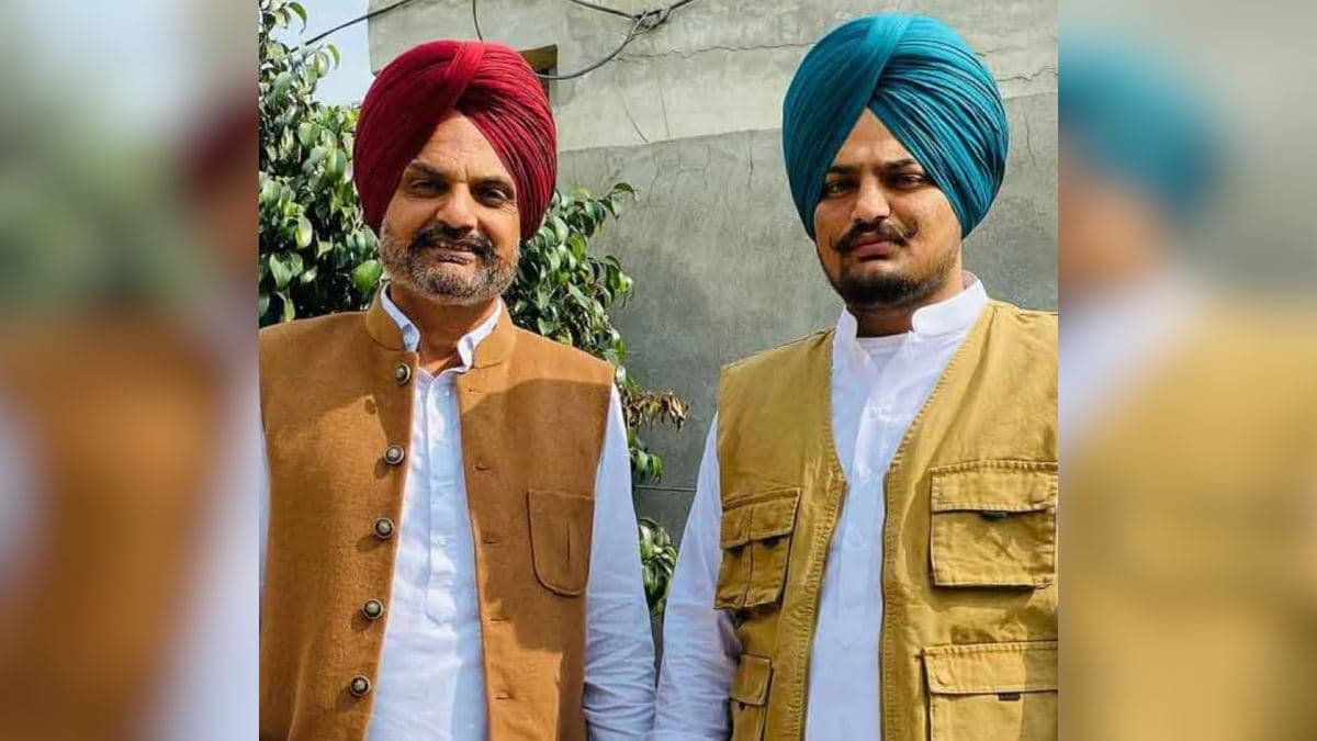 इंसाफ मांगने का अलग अंदाज: मूसेवाला के खून से सने कपड़े पहन कोर्ट जाएंगे पिता
