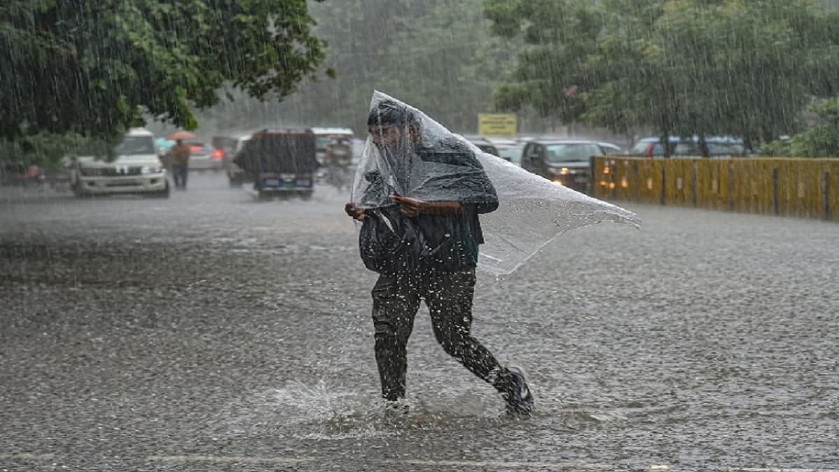 Weather Update: अभी नहीं रुकेगी कुदरती आफत! अगले 24 घंटों में होगी भारी बारिश, इन राज्यों में अलर्ट जारी