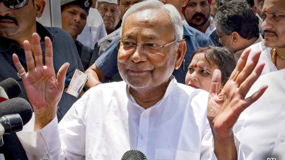 नीतीश सरकार को बड़ी राहत, बिहार में जारी रहेगी जातीय जनगणना, पटना हाई कोर्ट ने रोक हटाई