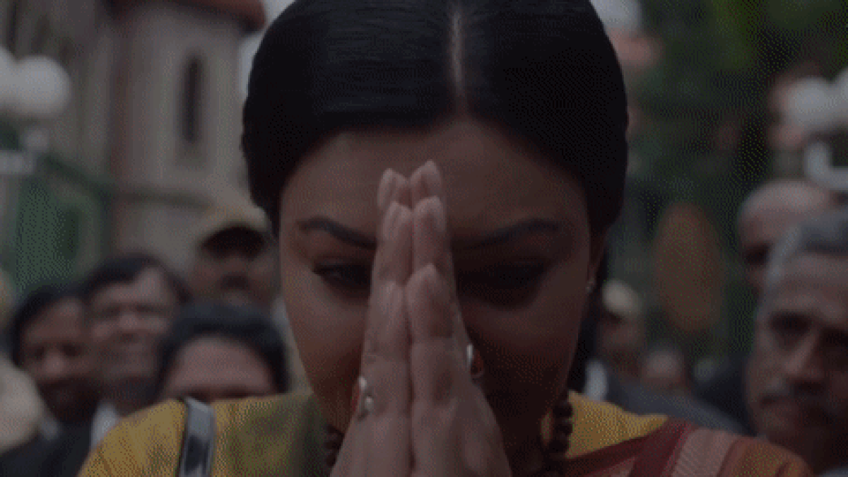 Sushmita Sen Taali Sushmita Sen Taali