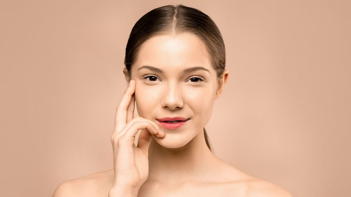 Face Fat Exercise: जानें फेस फैट को किस तरह से करें कम?