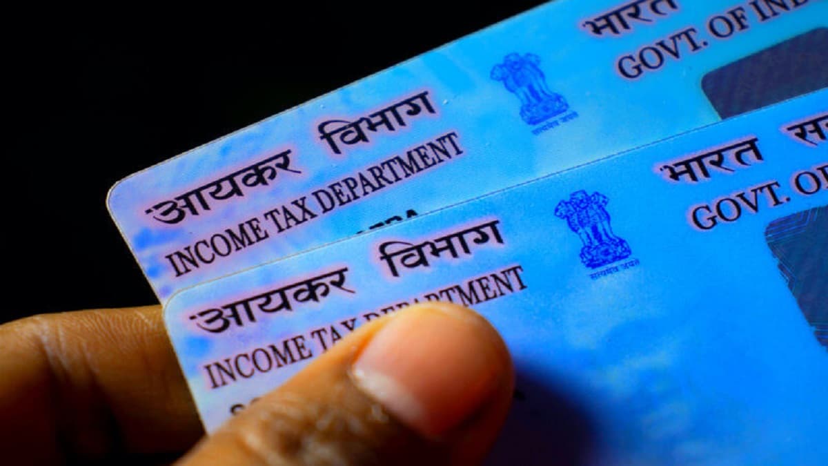 PAN Card Holder: बिग अलर्ट! आपके PAN कार्ड का गलत इस्तेमाल कर कोई ले सकता है लोन, तुरंत ऐसे करें चेक और शिकायत
