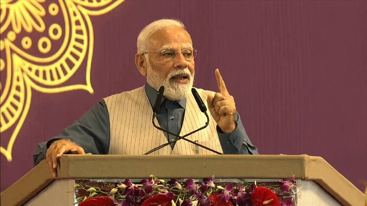 PM मोदी ने सागर में रखी भव्य संत रविदास मंदिर की नींव, कहा-लोकार्पण के लिए भी जरूर आऊंगा