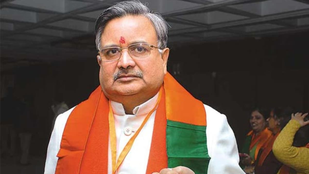Chhattisgarh: दिल्ली एम्स में भर्ती हुए पूर्व सीएम रमन सिंह, ट्वीट कर दी जानकारी