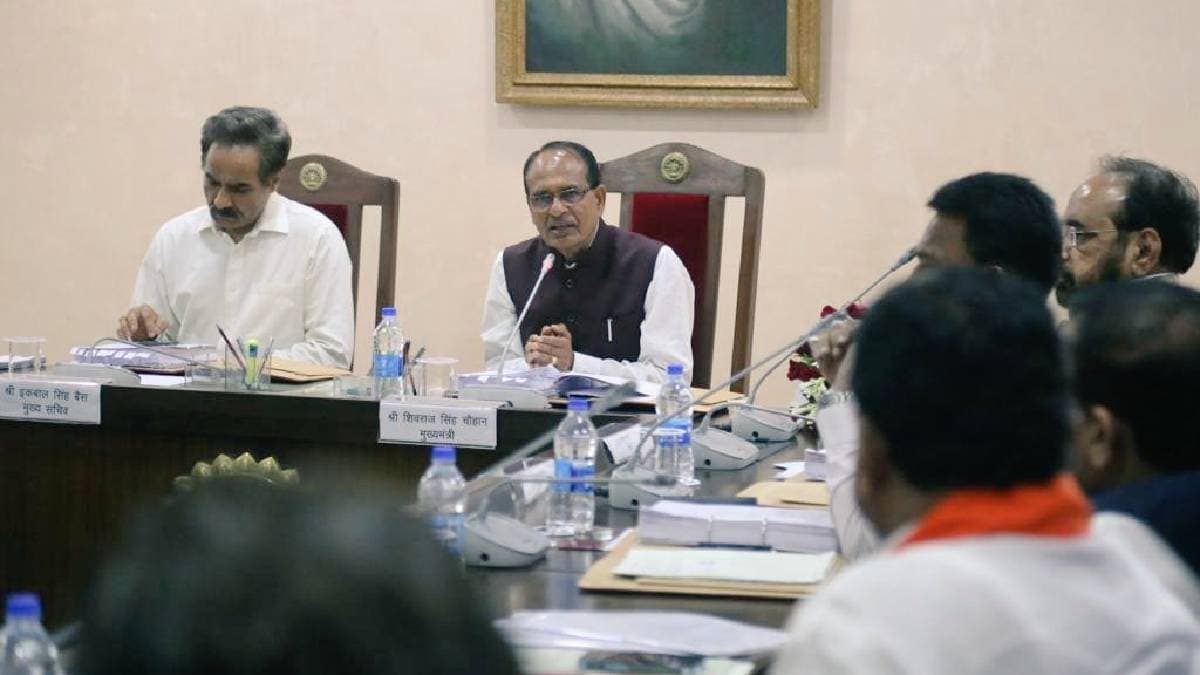 MP में कर्मचारियों की बल्ले-बल्ले, मिलेगा यह बड़ा फायदा, बीजेपी-कांग्रेस आमने-सामने