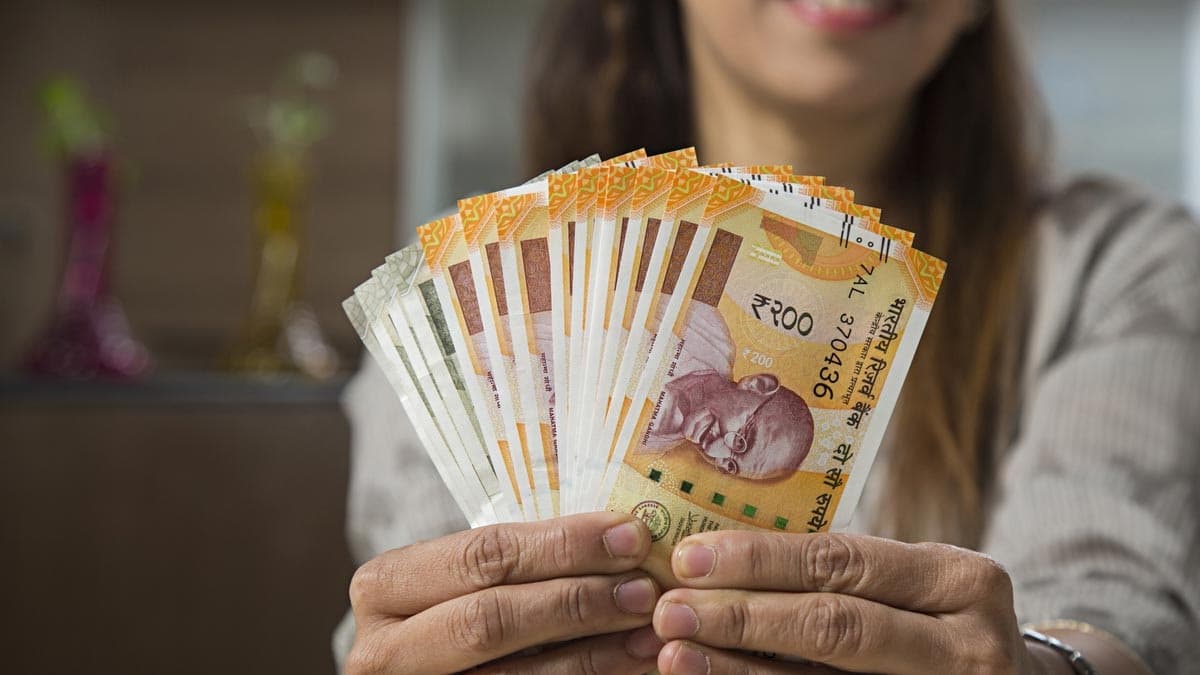 Pension Scheme: दिल्ली में विधवाओं, तलाकशुदा समेत इन महिलाओं को मिल रही है पैसों की मदद, पात्र महिला ऐसे करे अप्लाई